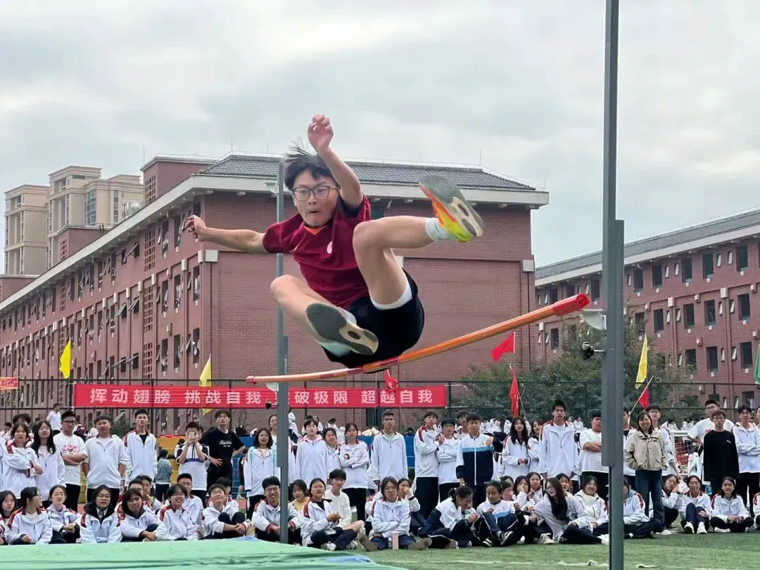 为什么篮球教练要不断改进训练方法_0